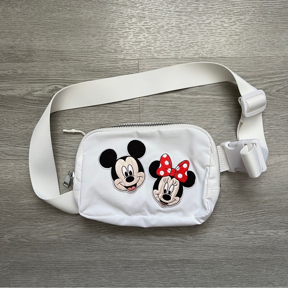 DIY DISNEY BELT BAG